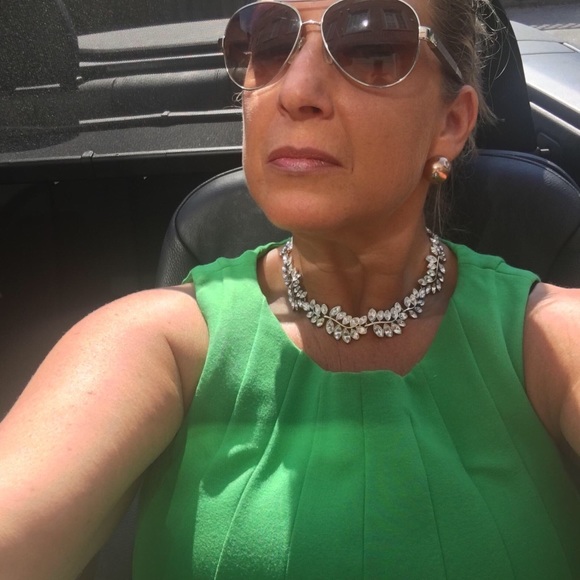 Meet your Posher, CC - Picture 2 of 3